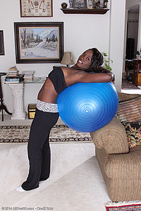 sql year old MILF Sayanna Monroe